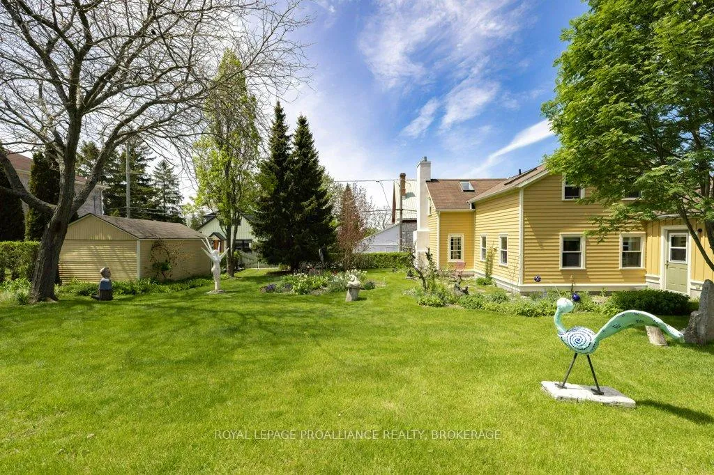 Photo 38 of 10 Drummond Street, Kingston, Kingston East (Incl CFB Kingston) — HOMEH