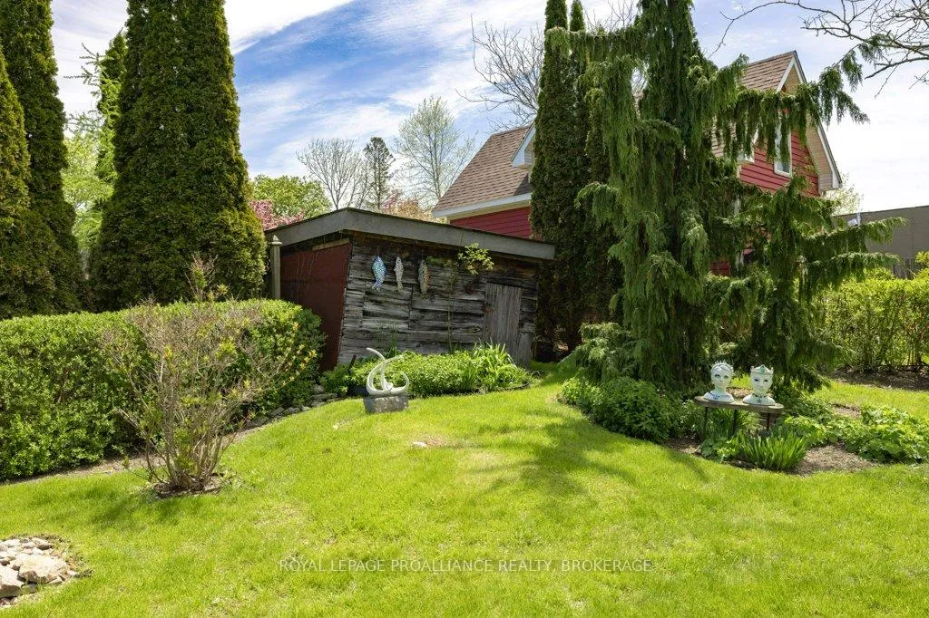 Photo 39 of 10 Drummond Street, Kingston, Kingston East (Incl CFB Kingston) — HOMEH