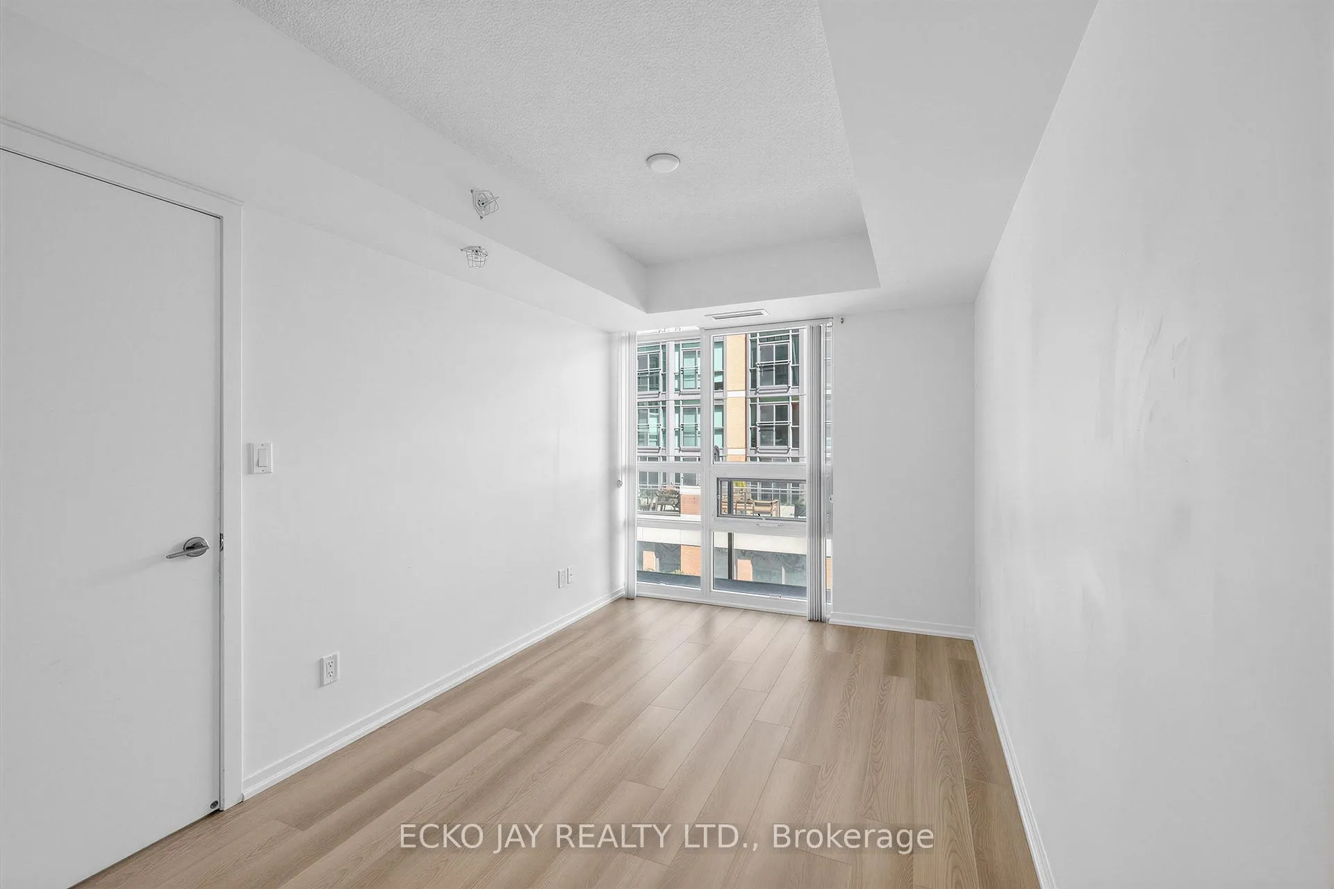 Photo 10 of Unit 528, 68 Abell Street, Toronto, Little Portugal — HOMEH
