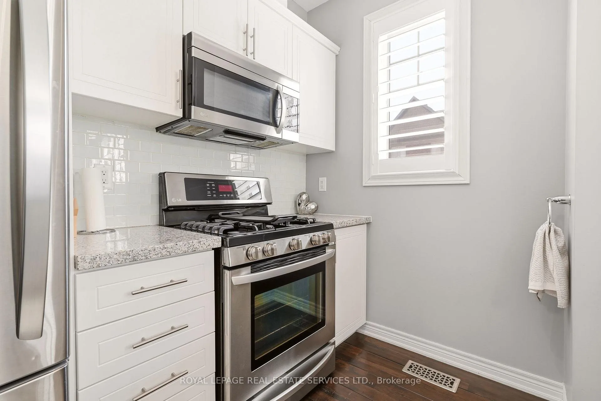 Photo 13 of Unit 39, 310 Fall Fair Way, Hamilton, Binbrook — HOMEH