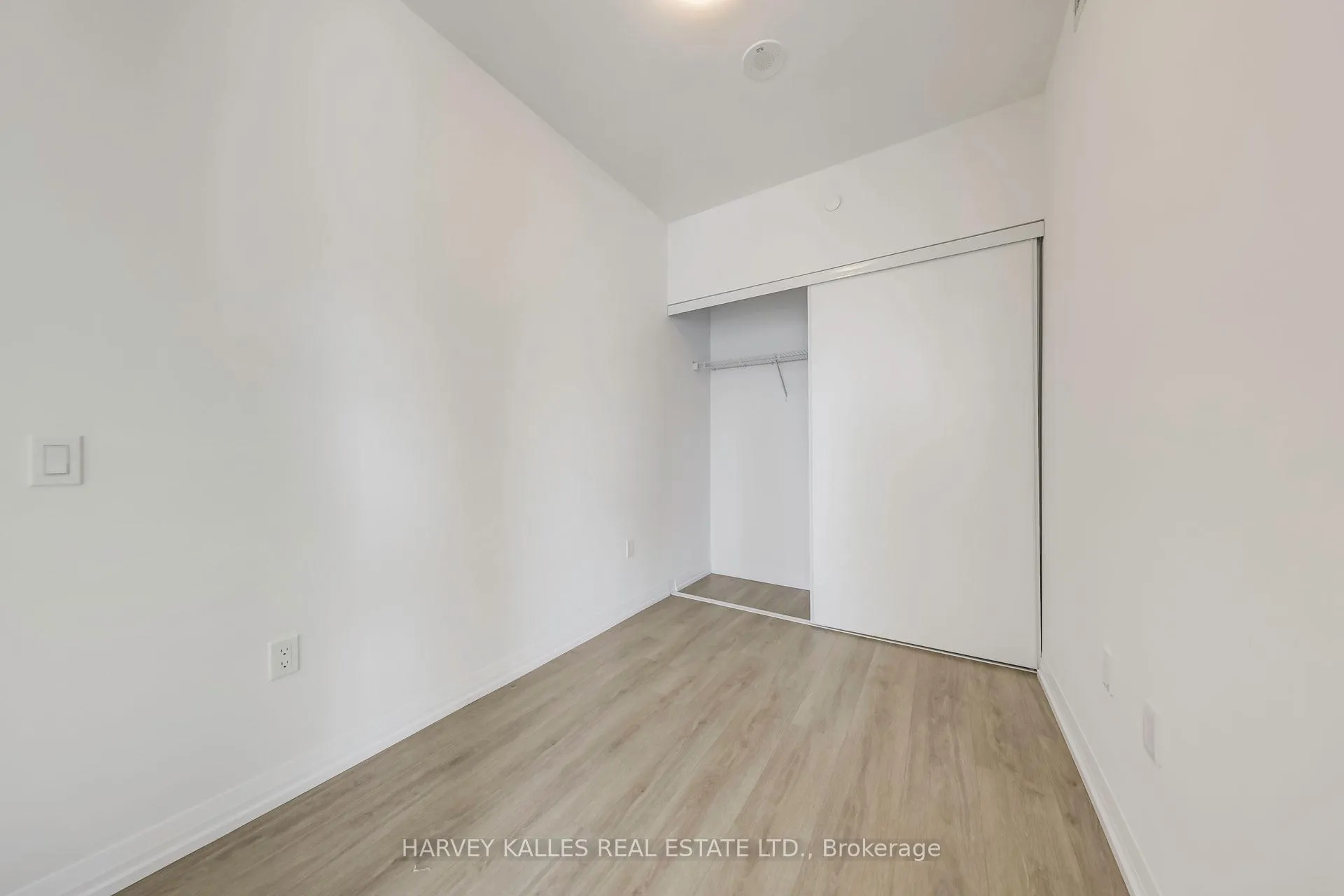 Photo 17 of Unit 2217, 50 Dunfield Avenue, Toronto, Mount Pleasant West — HOMEH