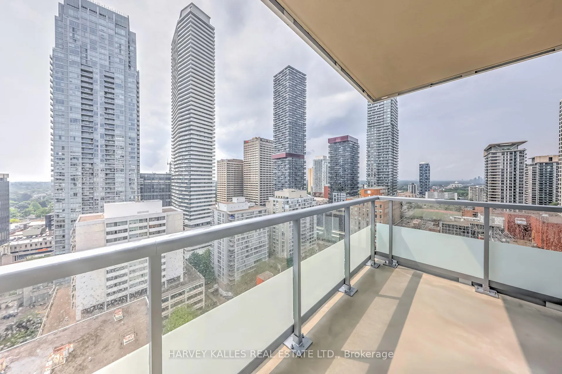 Photo 21 of Unit 2217, 50 Dunfield Avenue, Toronto, Mount Pleasant West — HOMEH