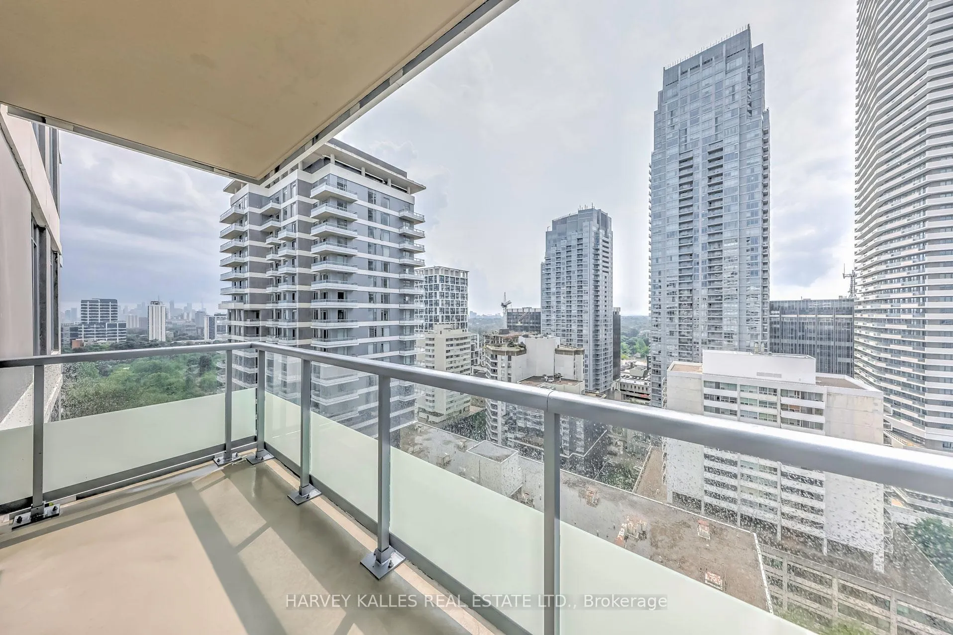 Photo 22 of Unit 2217, 50 Dunfield Avenue, Toronto, Mount Pleasant West — HOMEH