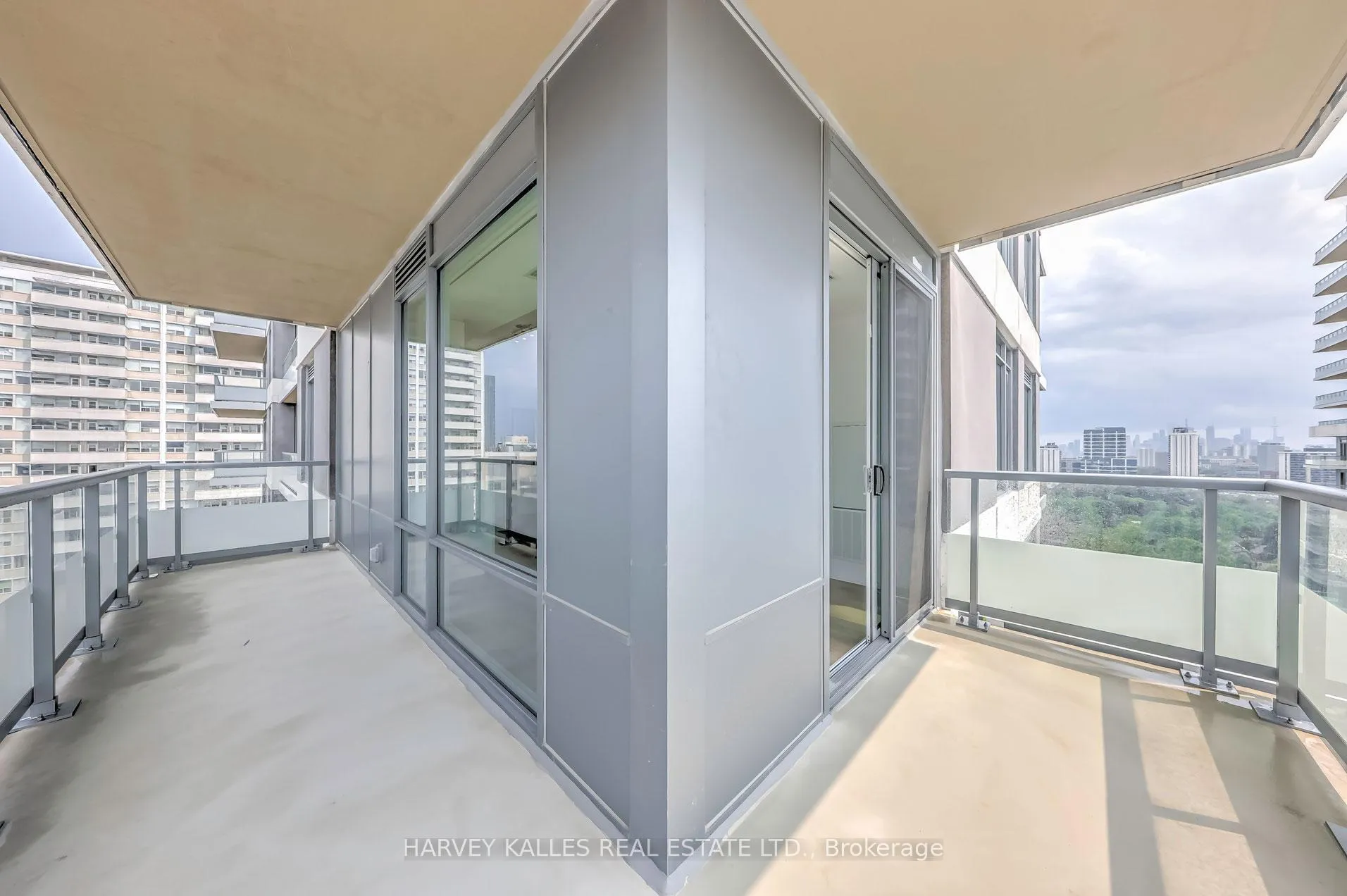 Photo 25 of Unit 2217, 50 Dunfield Avenue, Toronto, Mount Pleasant West — HOMEH