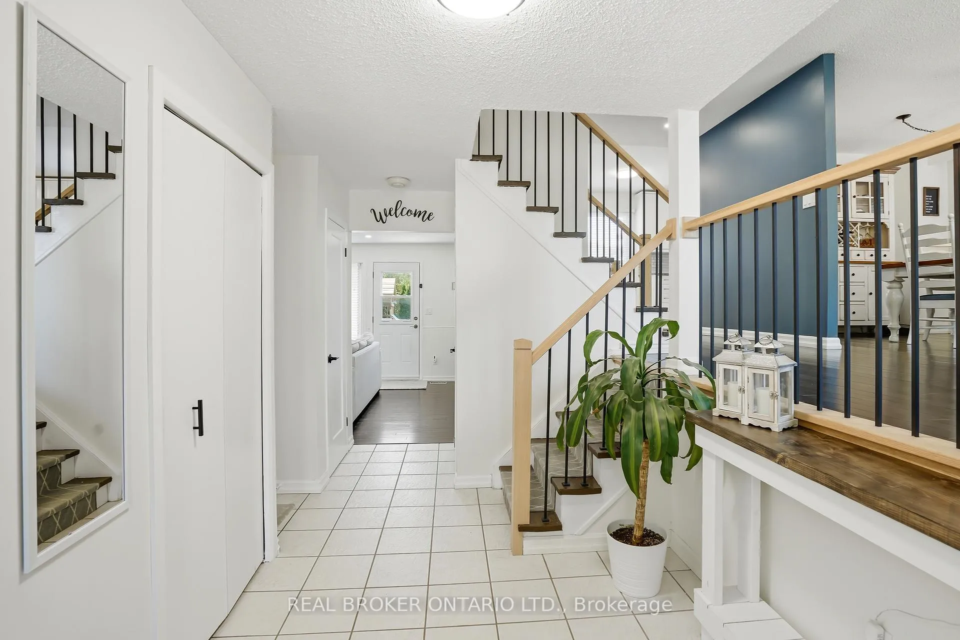 Photo 11 of 7 Fairington Crescent, St. Catharines, Lakeshore — HOMEH