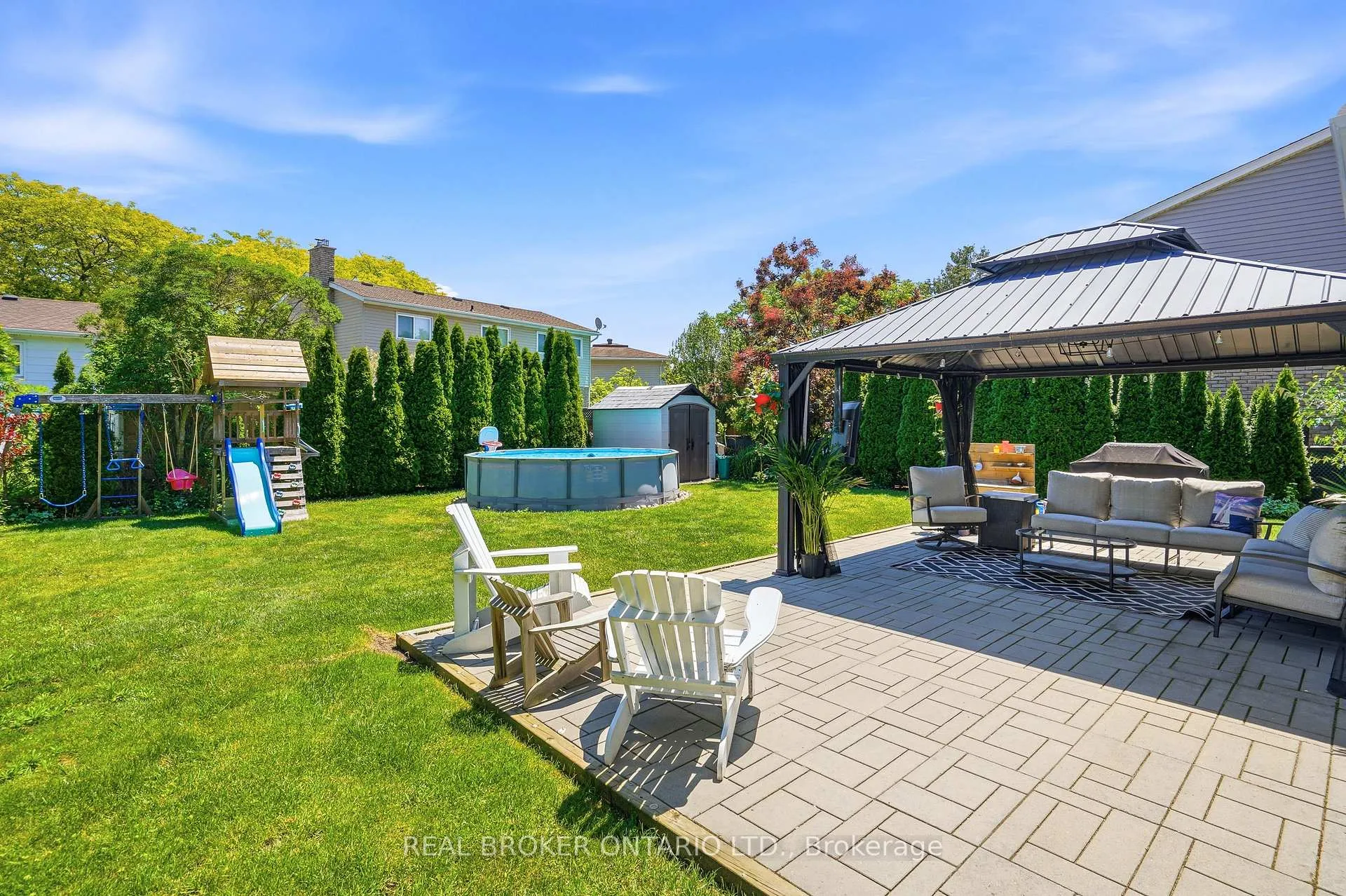 Photo 47 of 7 Fairington Crescent, St. Catharines, Lakeshore — HOMEH