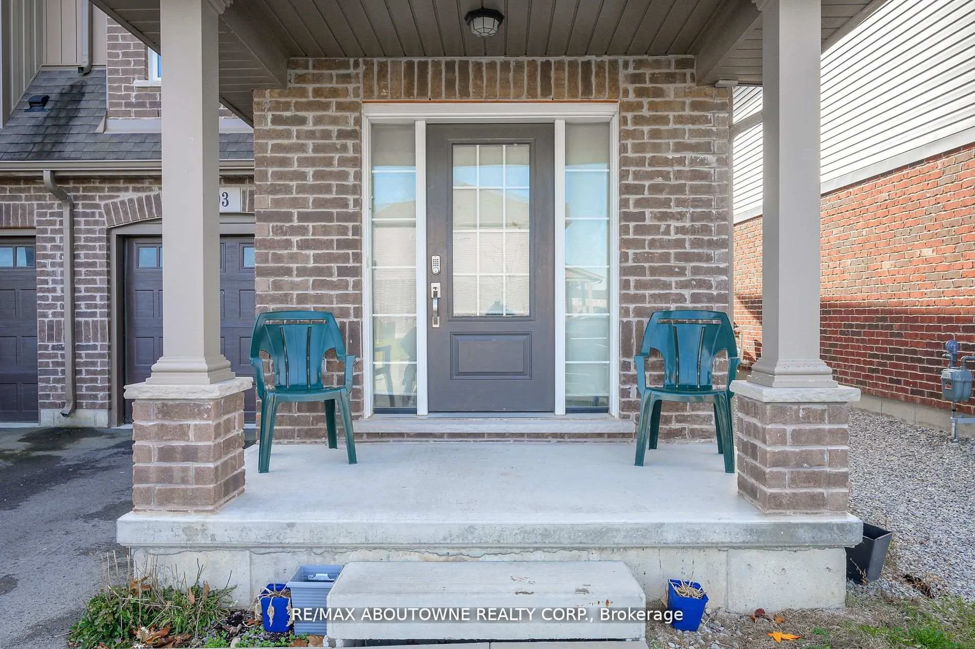 Photo 9 of 93 Heron Street, Welland, Coyle Creek — HOMEH