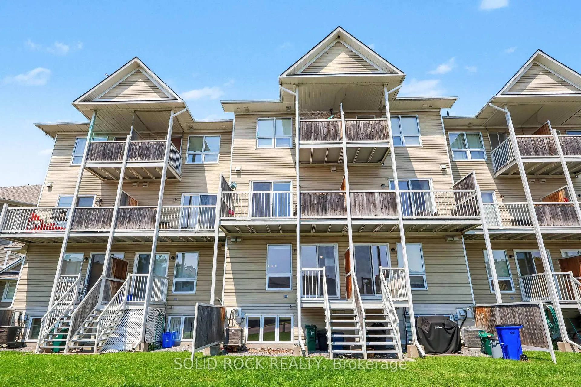 Photo 20 of 620 Lakeridge Drive, Ottawa, Avalon East — HOMEH