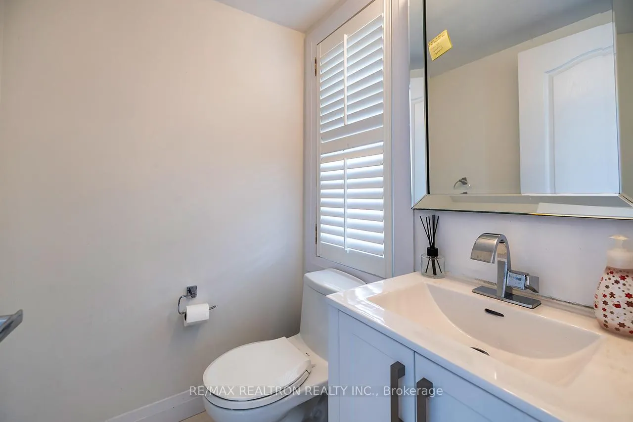 Photo 3 of Unit Upper, 14 Styles Crescent, Ajax, Northeast Ajax — HOMEH