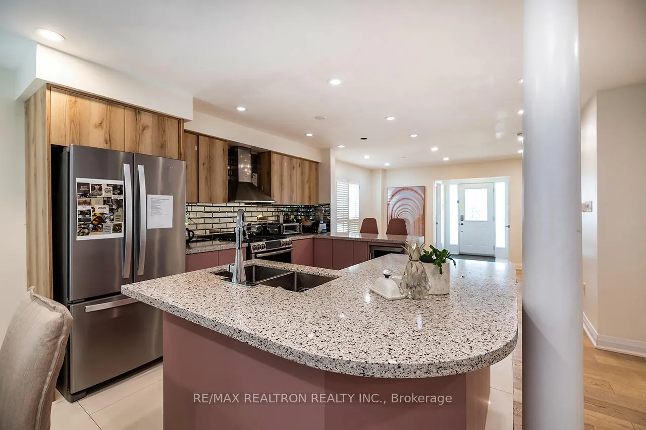 Photo 9 of Unit Upper, 14 Styles Crescent, Ajax, Northeast Ajax — HOMEH