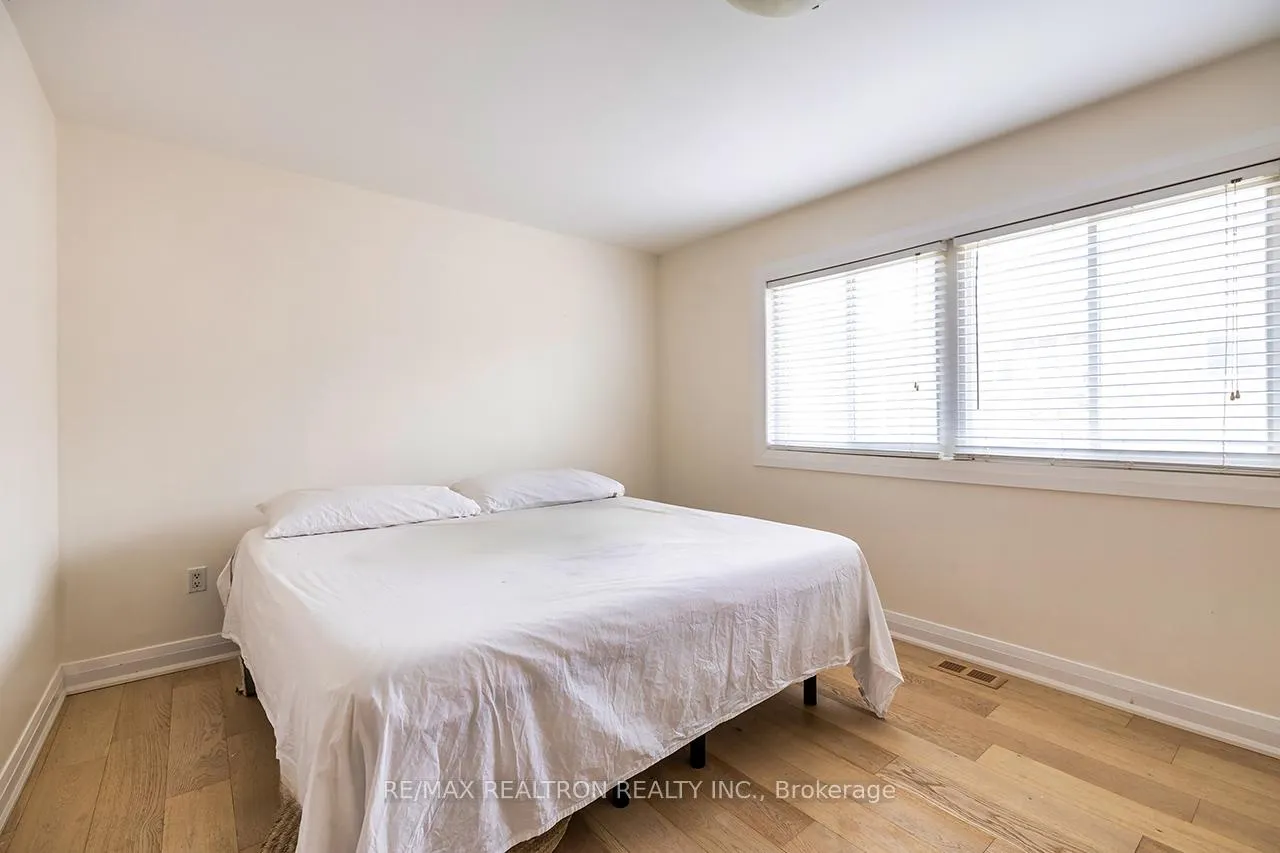 Photo 21 of Unit Upper, 14 Styles Crescent, Ajax, Northeast Ajax — HOMEH