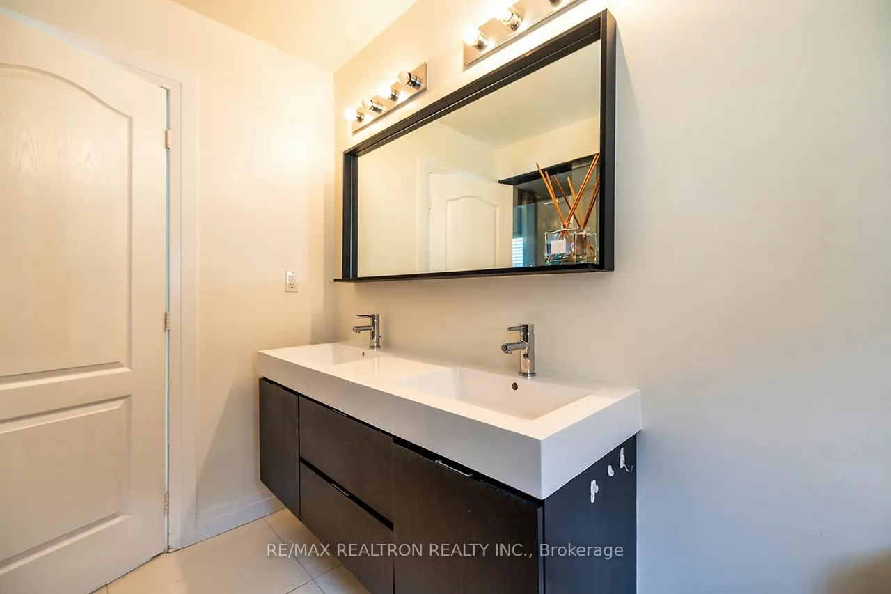 Photo 23 of Unit Upper, 14 Styles Crescent, Ajax, Northeast Ajax — HOMEH