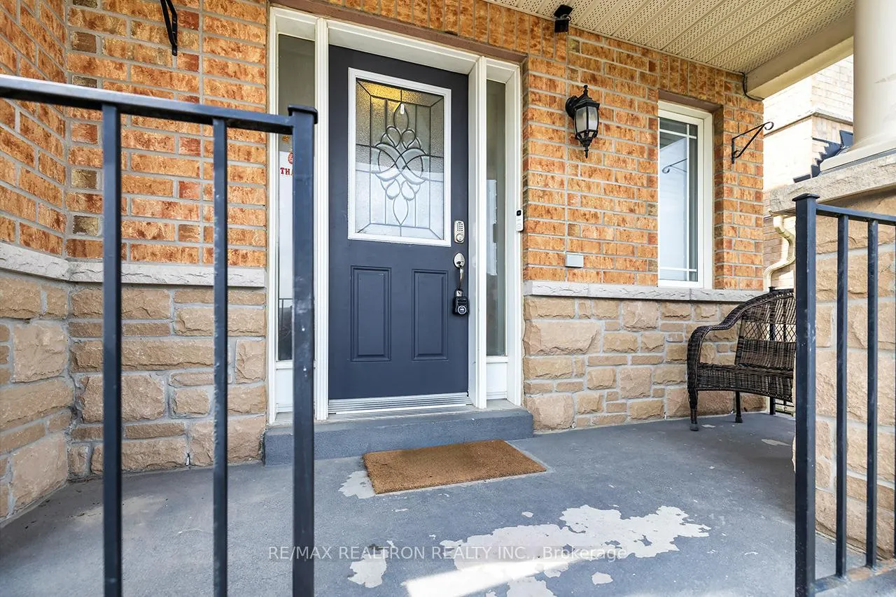 Photo 39 of Unit Upper, 14 Styles Crescent, Ajax, Northeast Ajax — HOMEH