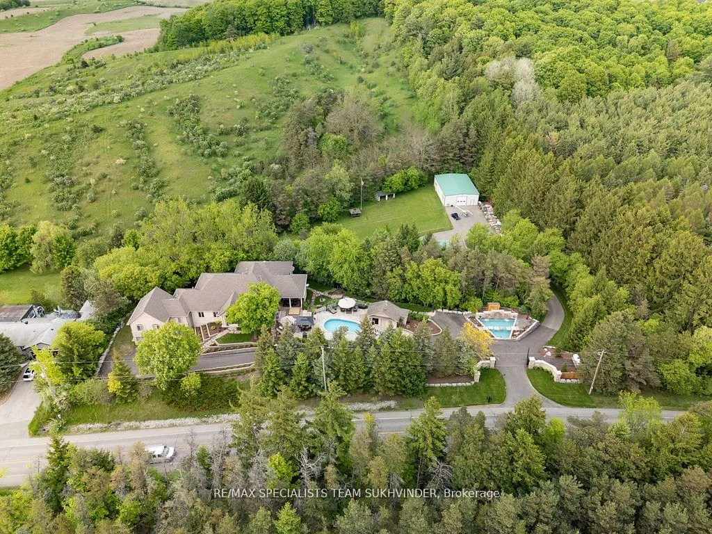 Photo 7 of 16609 Mount Wolfe Road, Caledon, Palgrave — HOMEH