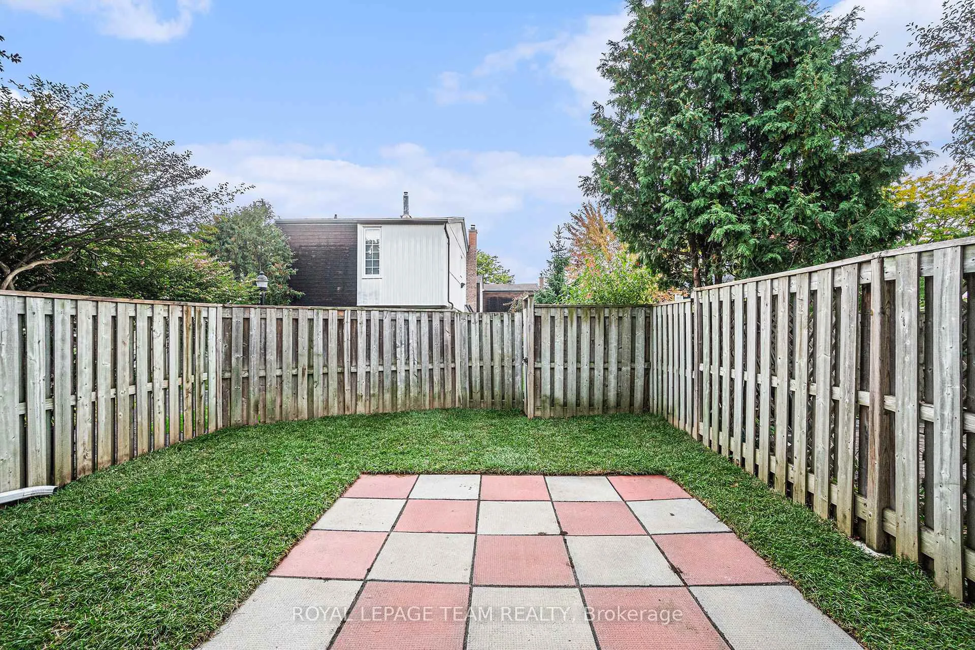 Photo 19 of 440 Kintyre Private, Ottawa, Carleton Square — HOMEH
