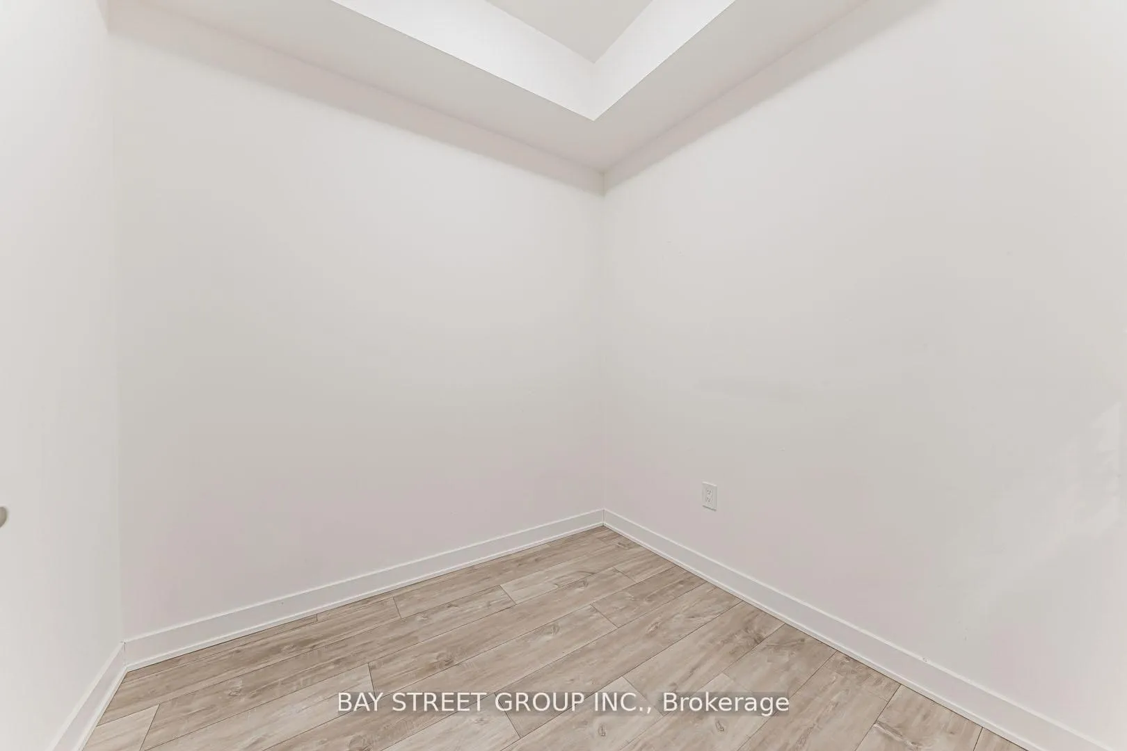 Photo 8 of Unit 1227E, 70 Princess Street, Toronto, Moss Park — HOMEH