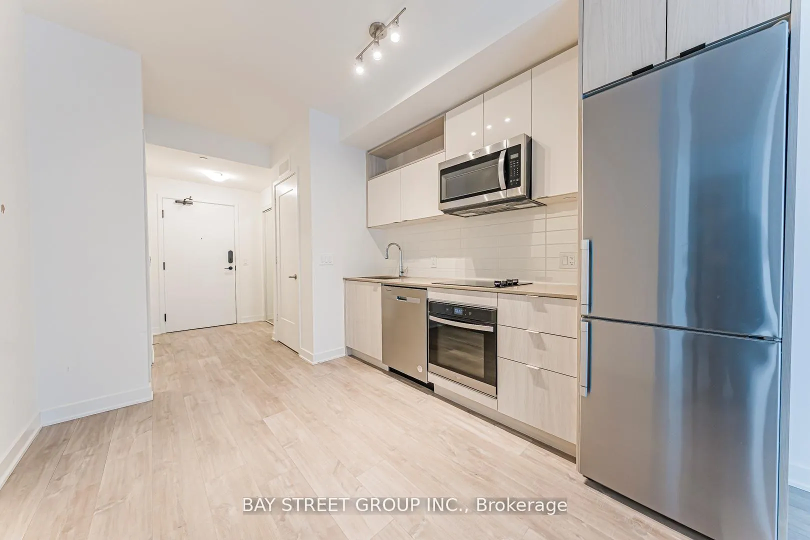 Photo 11 of Unit 1227E, 70 Princess Street, Toronto, Moss Park — HOMEH