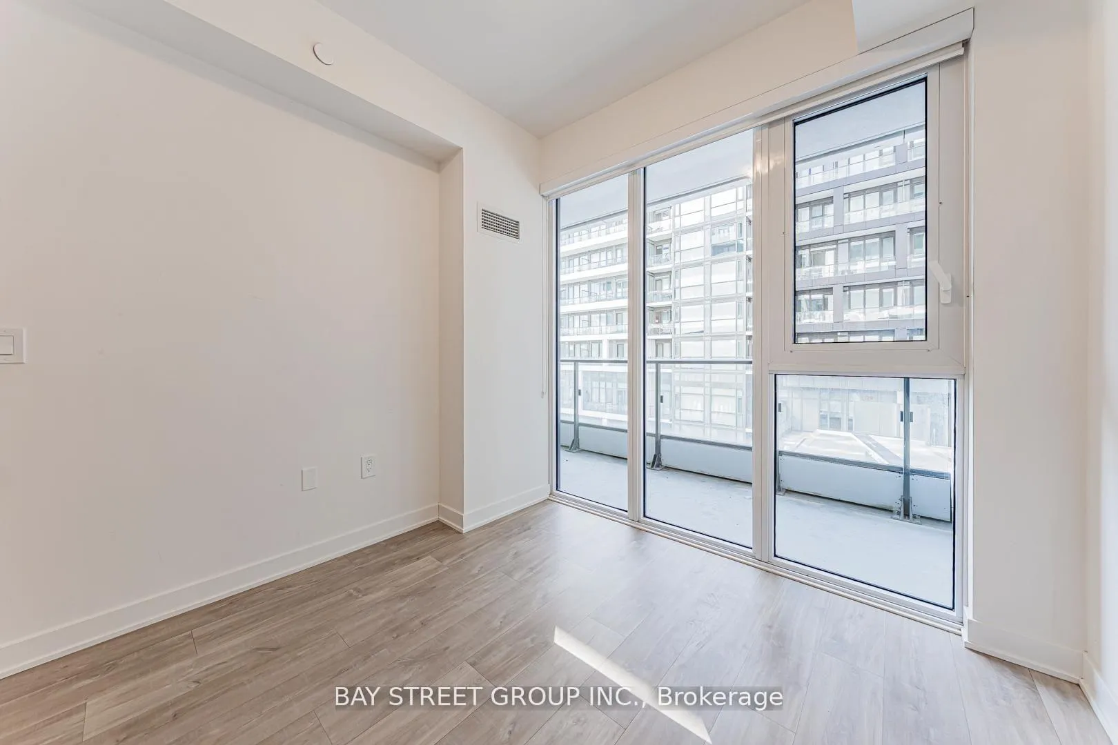 Photo 19 of Unit 1227E, 70 Princess Street, Toronto, Moss Park — HOMEH