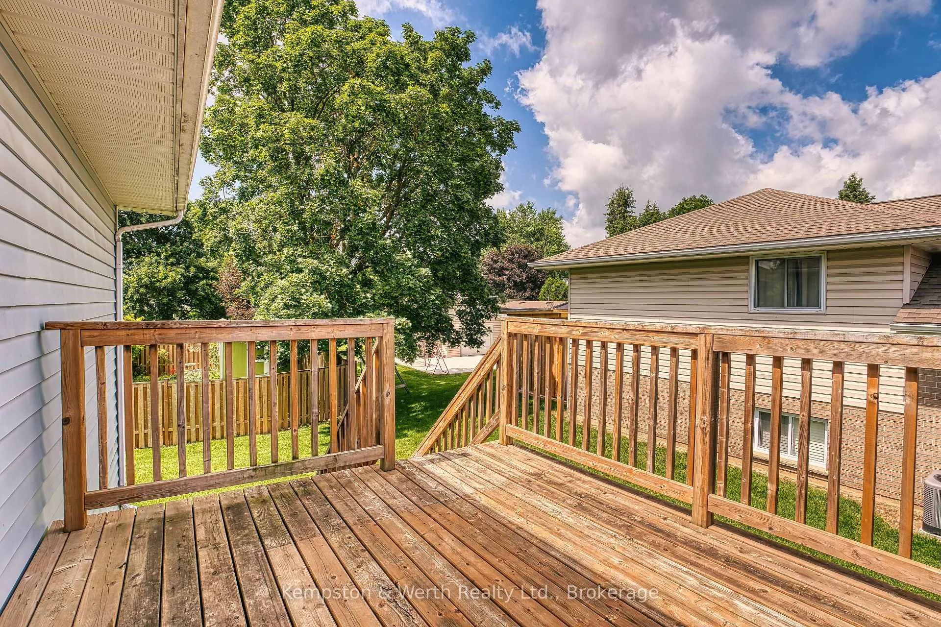 Photo 16 of 718 Edgar Street W, North Perth, Listowel — HOMEH
