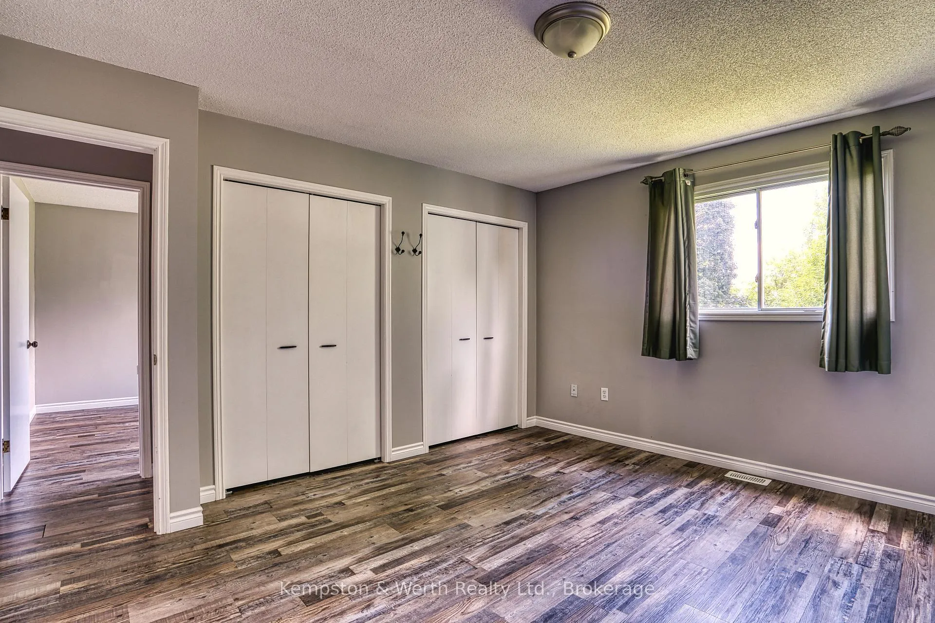 Photo 24 of 718 Edgar Street W, North Perth, Listowel — HOMEH