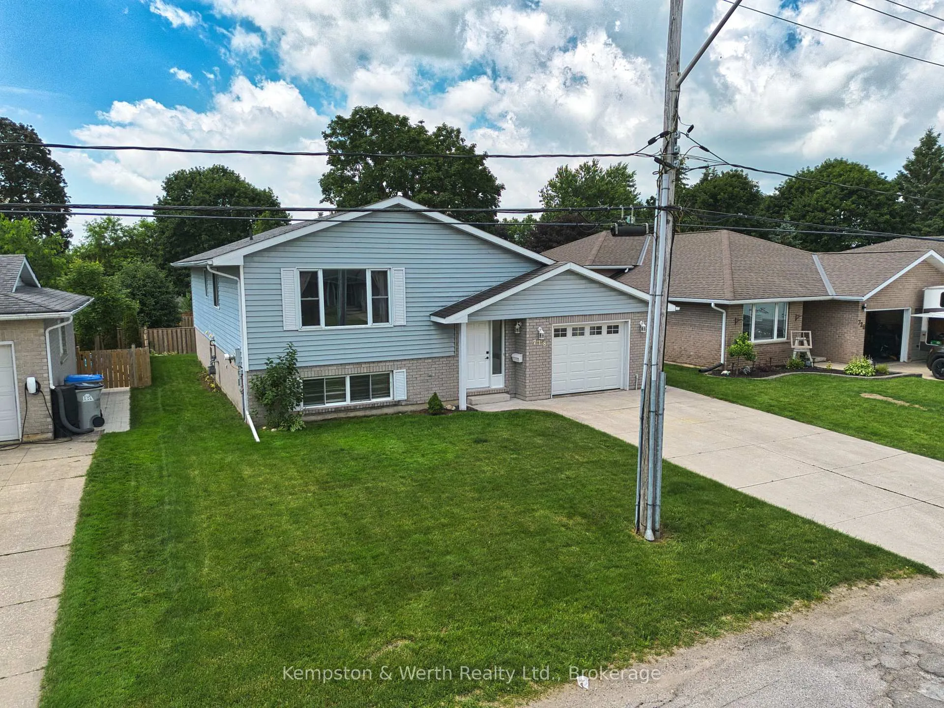 Photo 46 of 718 Edgar Street W, North Perth, Listowel — HOMEH