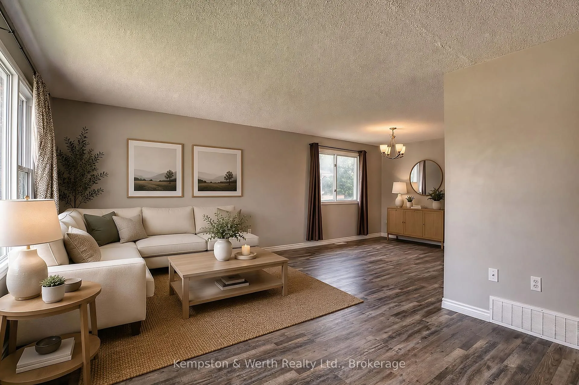 Photo 7 of 718 Edgar Street W, North Perth, Listowel — HOMEH