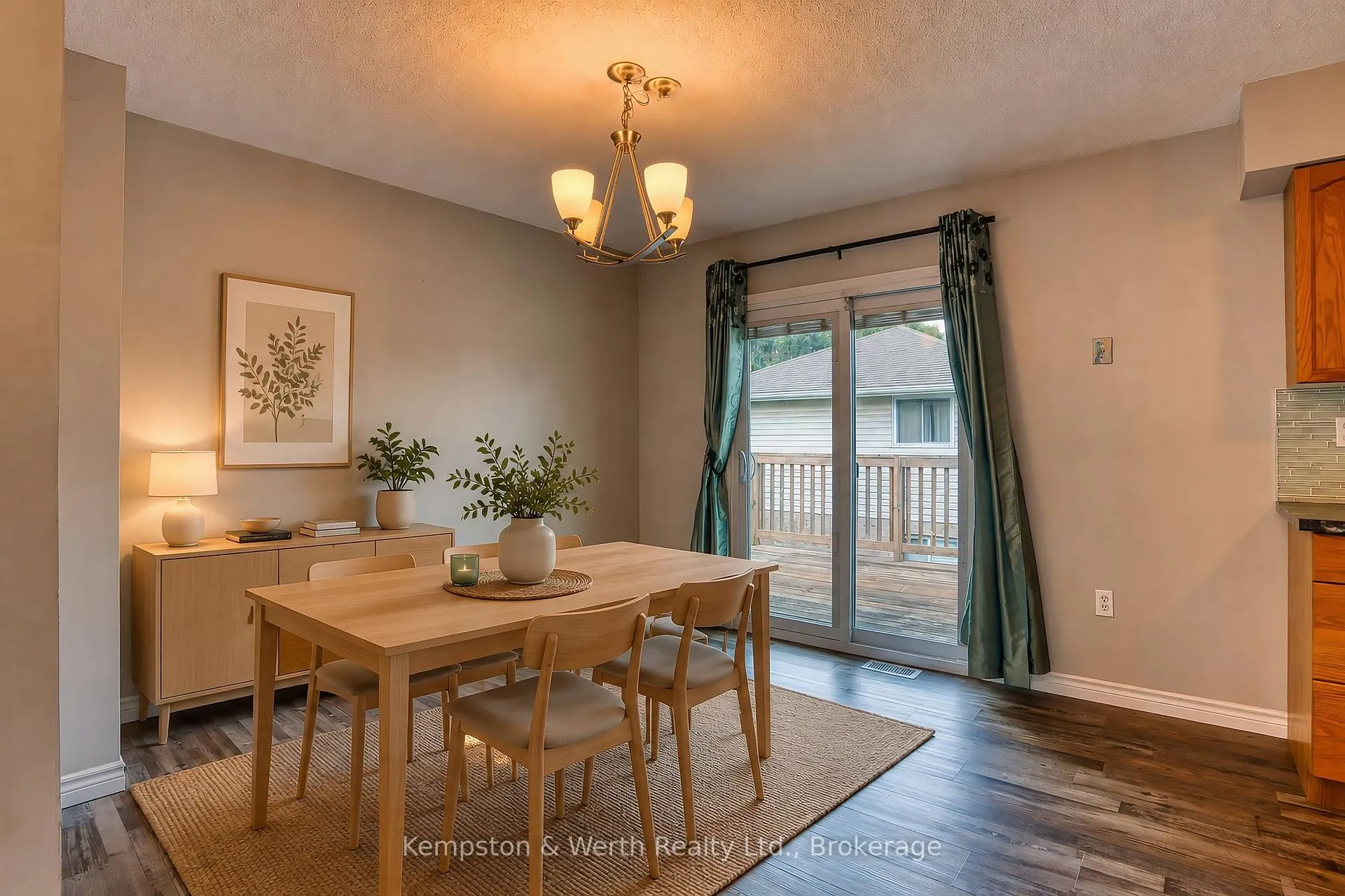Photo 13 of 718 Edgar Street W, North Perth, Listowel — HOMEH