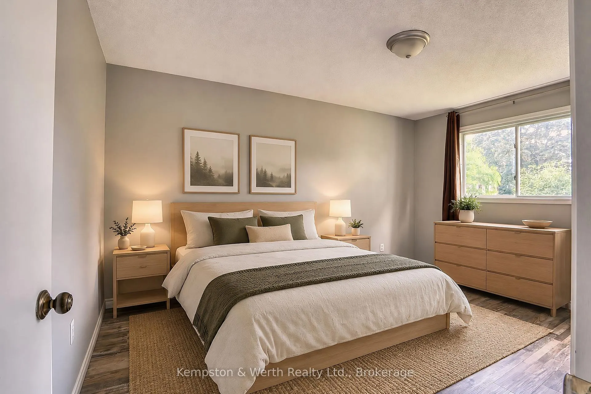 Photo 19 of 718 Edgar Street W, North Perth, Listowel — HOMEH