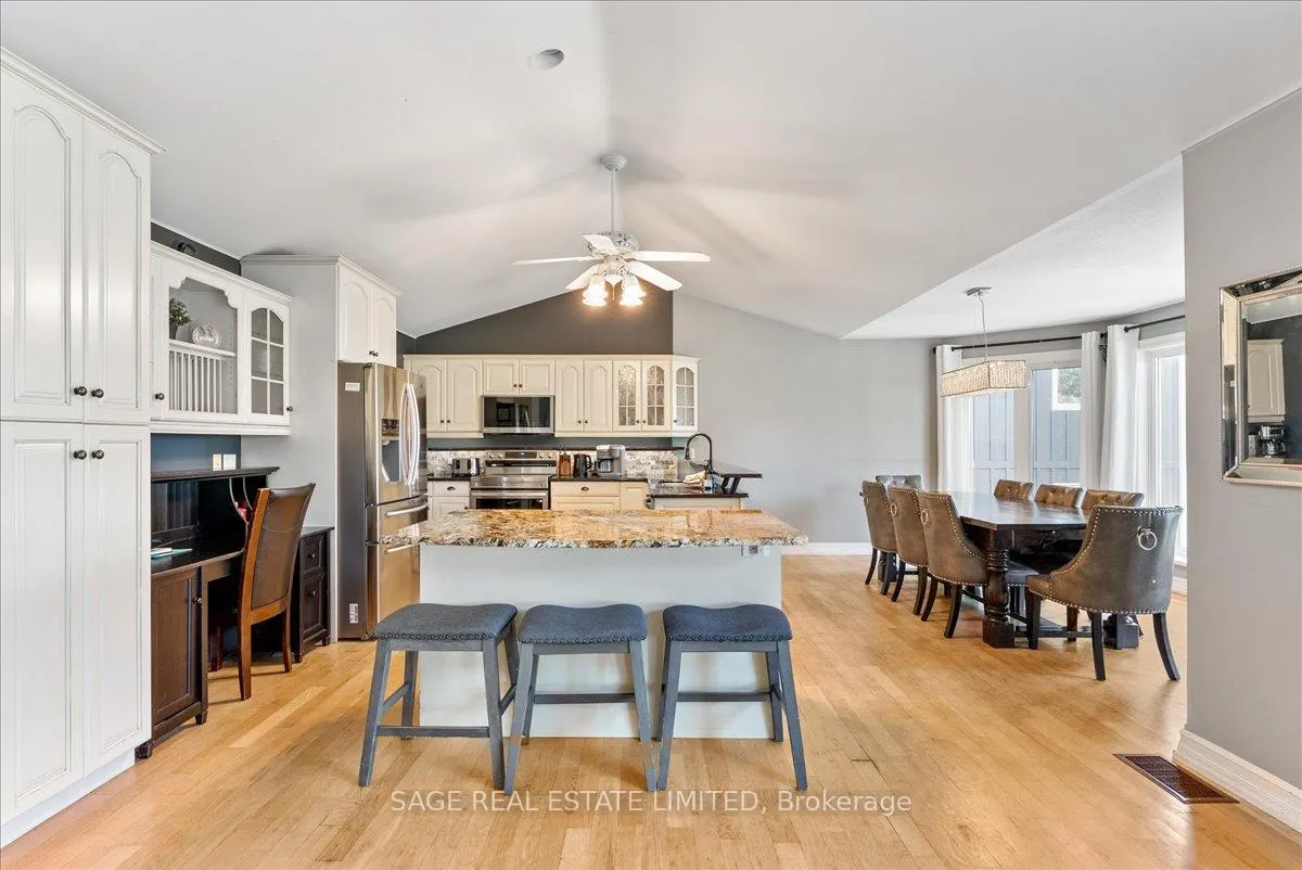 Photo 7 of 1634 Morris Avenue, Selwyn — HOMEH