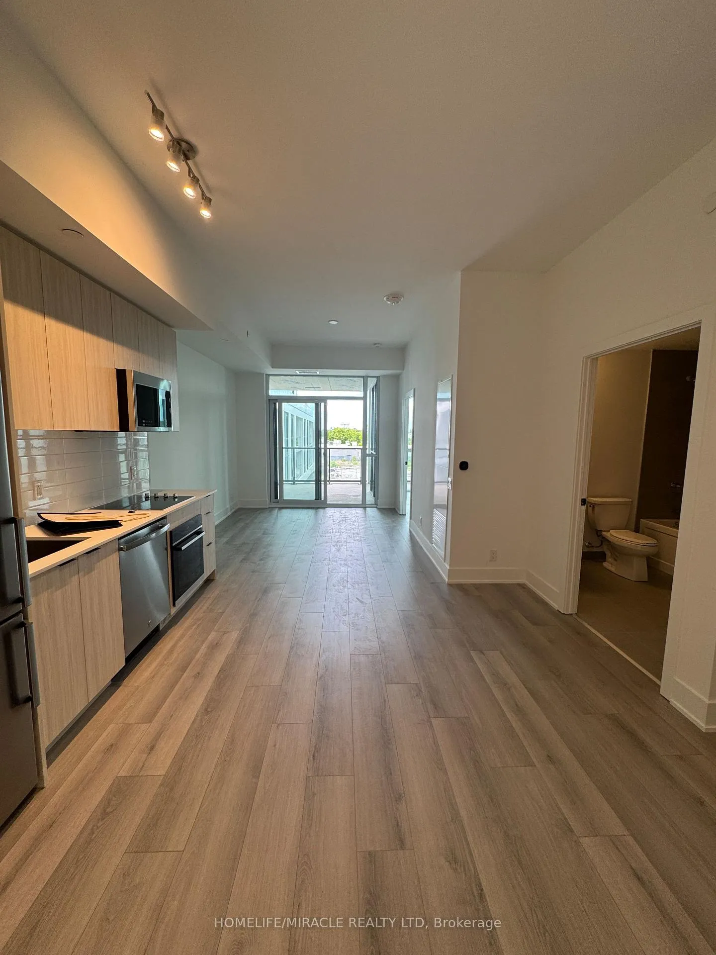 Photo 2 of Unit 332, 20 Deans Drive, Scarborough, Clairlea-Birchmount — HOMEH