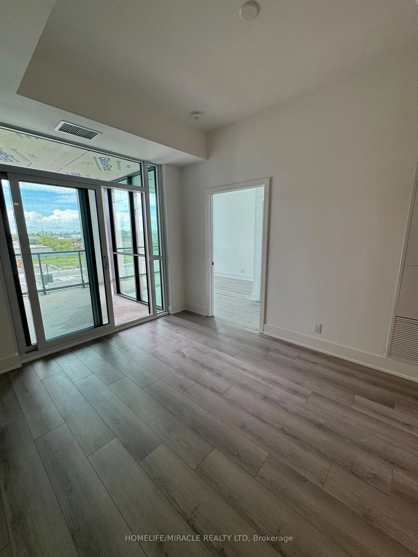 Photo 3 of Unit 332, 20 Deans Drive, Scarborough, Clairlea-Birchmount — HOMEH