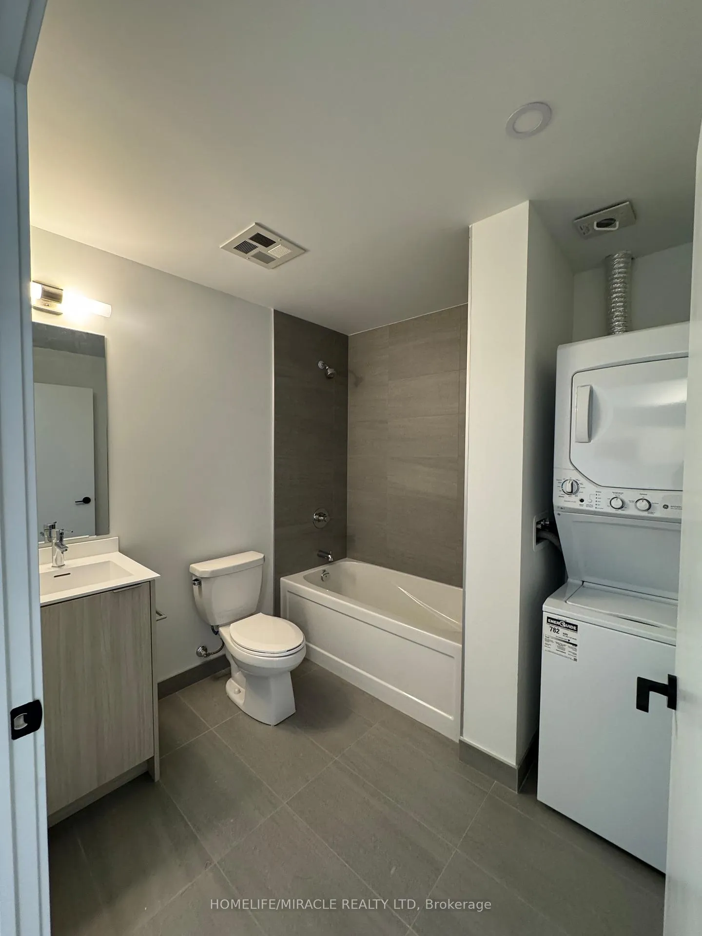 Photo 9 of Unit 332, 20 Deans Drive, Scarborough, Clairlea-Birchmount — HOMEH