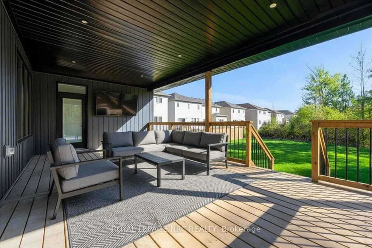 Photo 2 of 207 Forks Road, Welland, Dain City — HOMEH