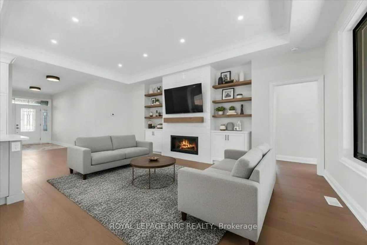 Photo 5 of 207 Forks Road, Welland, Dain City — HOMEH