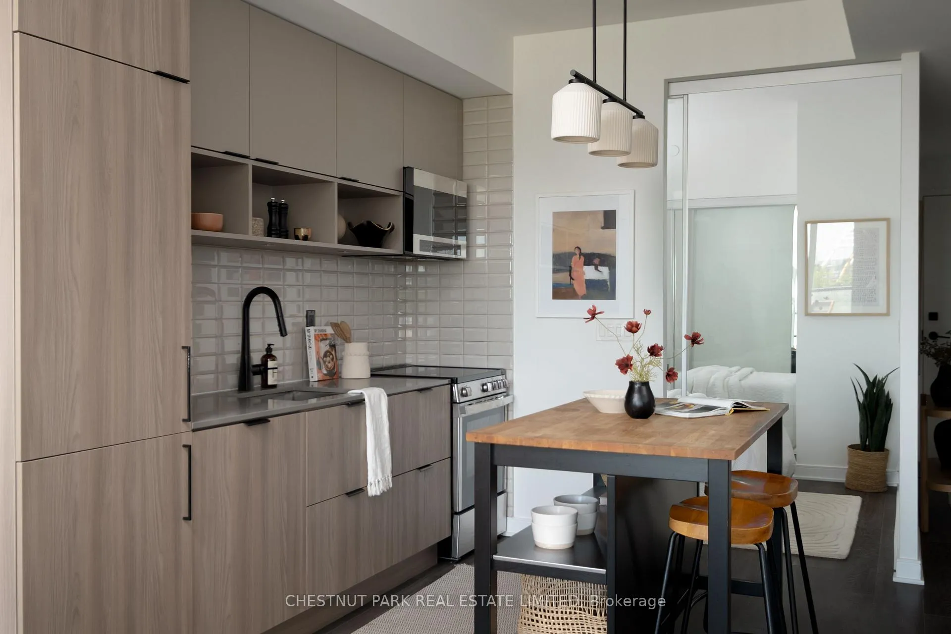 Photo 6 of Unit S440, 35 Rolling Mills Road, Toronto, Waterfront Communities — HOMEH