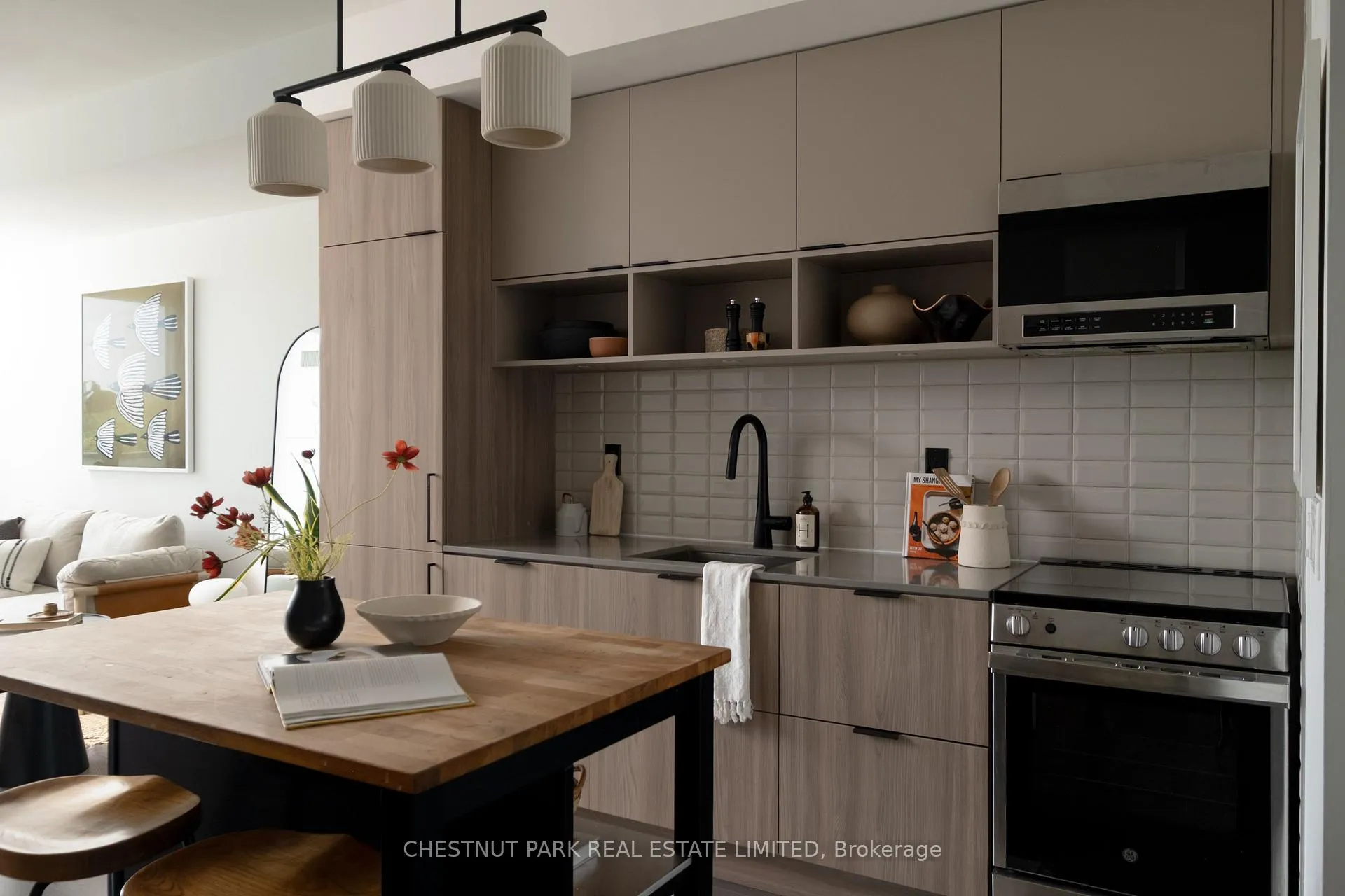 Photo 8 of Unit S440, 35 Rolling Mills Road, Toronto, Waterfront Communities — HOMEH