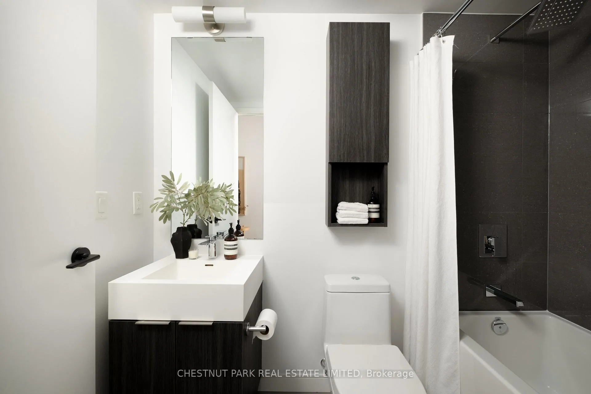 Photo 19 of Unit S440, 35 Rolling Mills Road, Toronto, Waterfront Communities — HOMEH