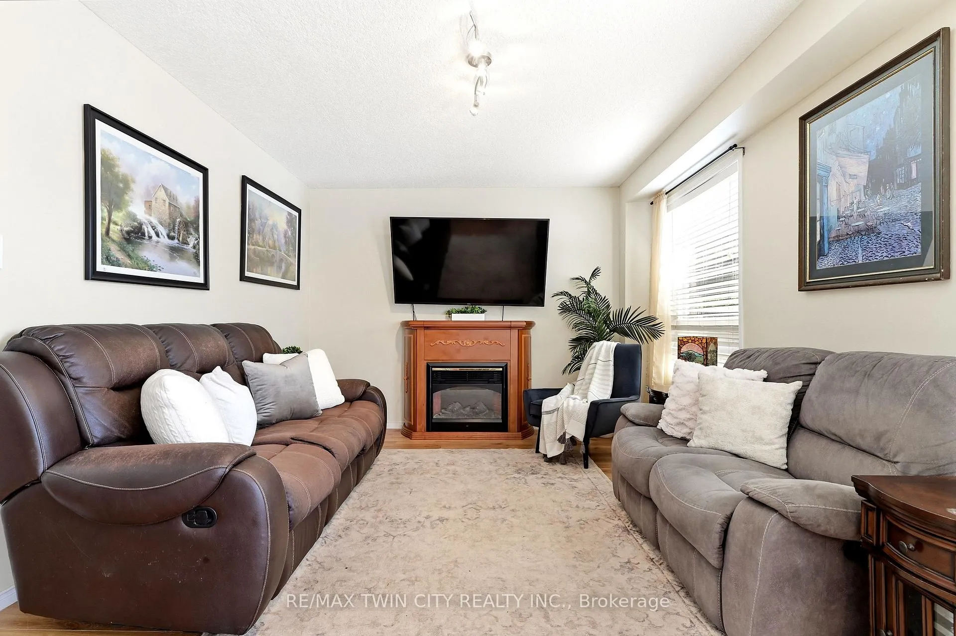 Photo 6 of 6 Jones Lane, Brantford, Empire South — HOMEH