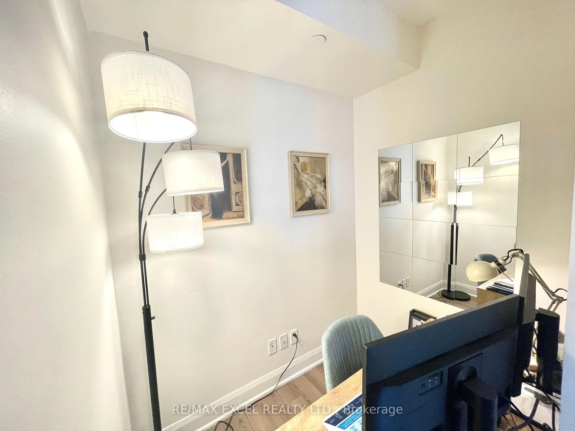 Photo 9 of Unit 3205, 2900 Highway 7, Vaughan, Concord — HOMEH