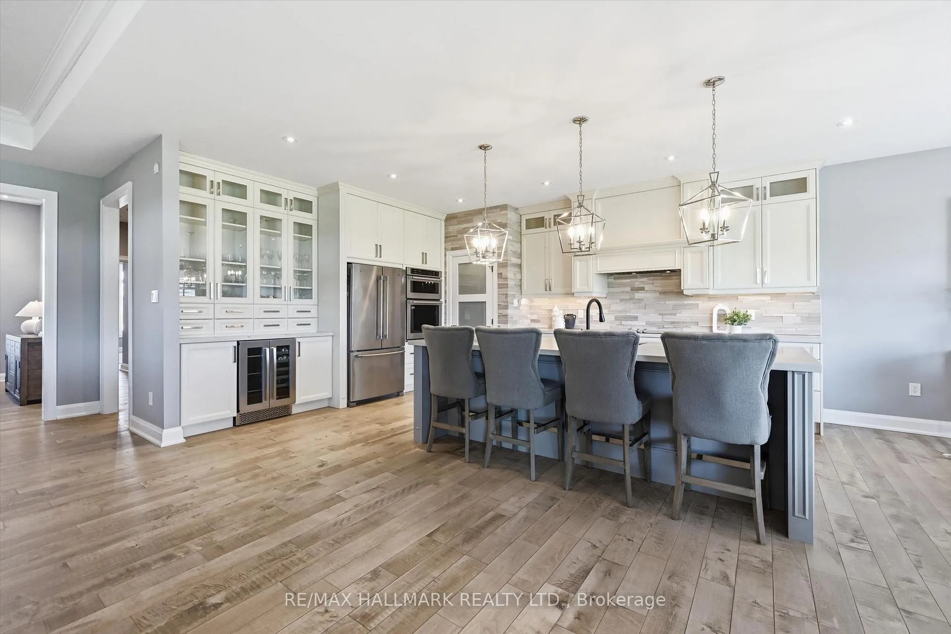 Photo 10 of 18 Kramer Court, Haldimand — HOMEH