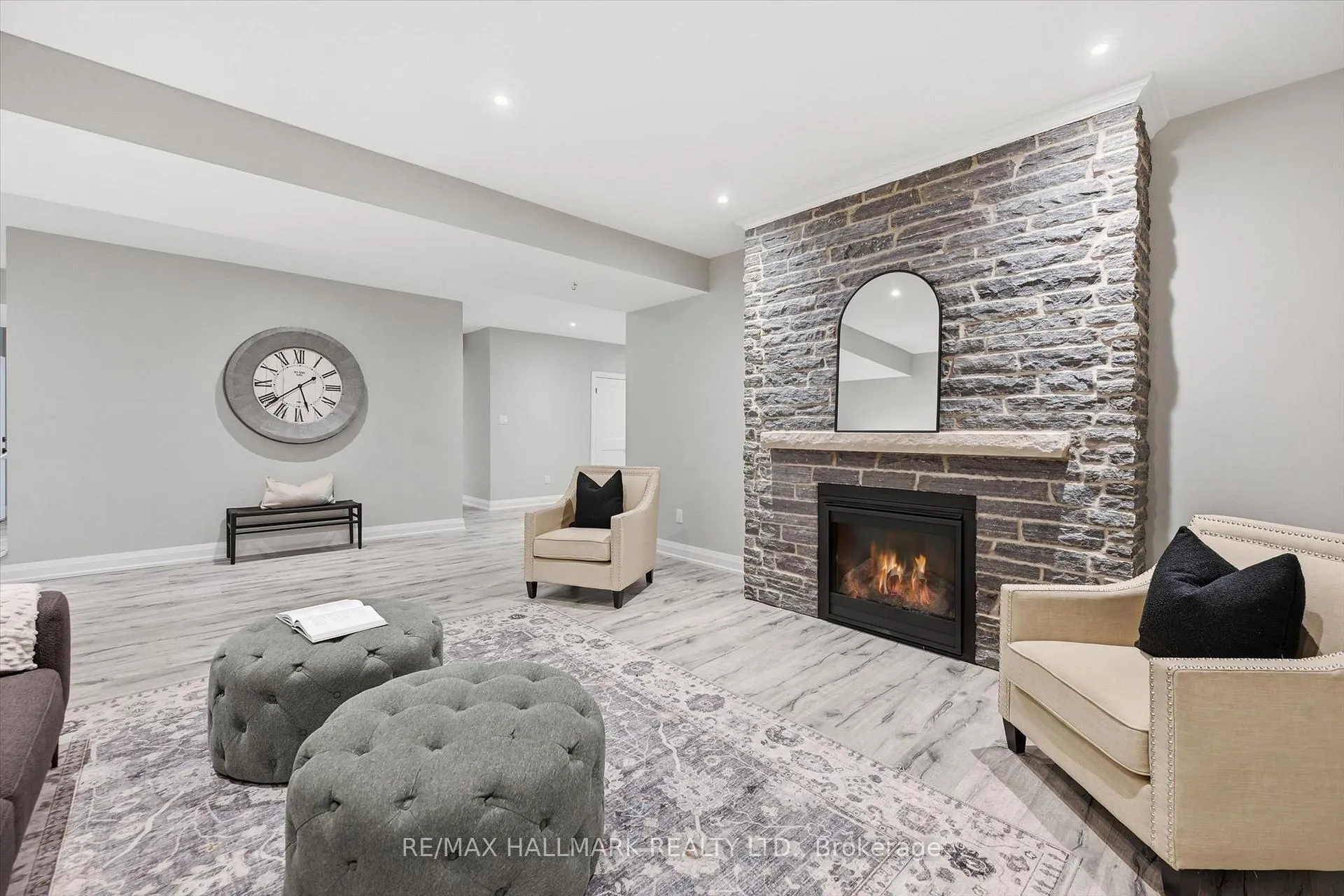 Photo 31 of 18 Kramer Court, Haldimand — HOMEH