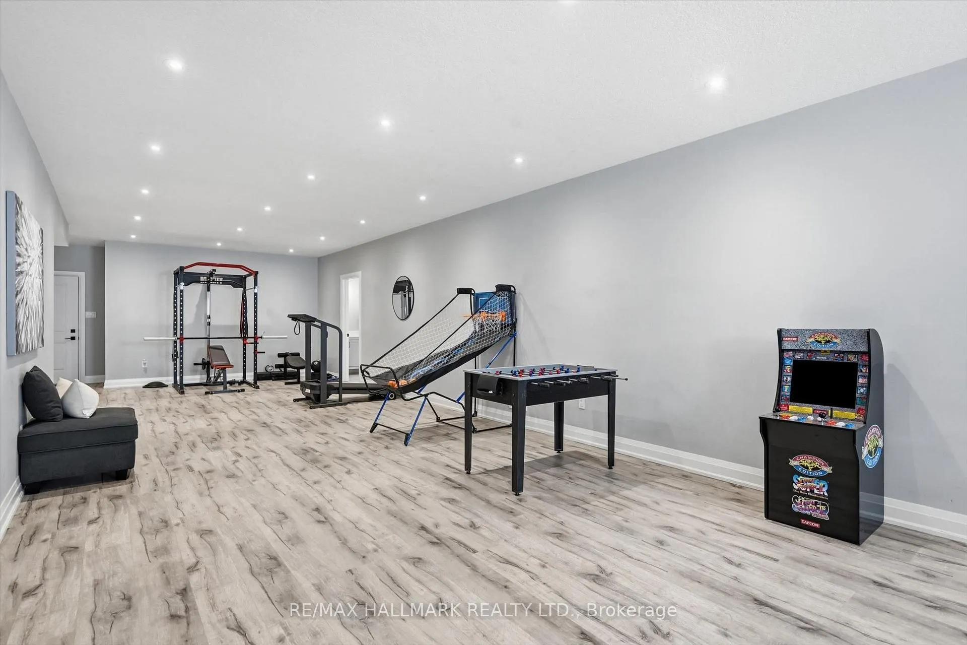 Photo 37 of 18 Kramer Court, Haldimand — HOMEH