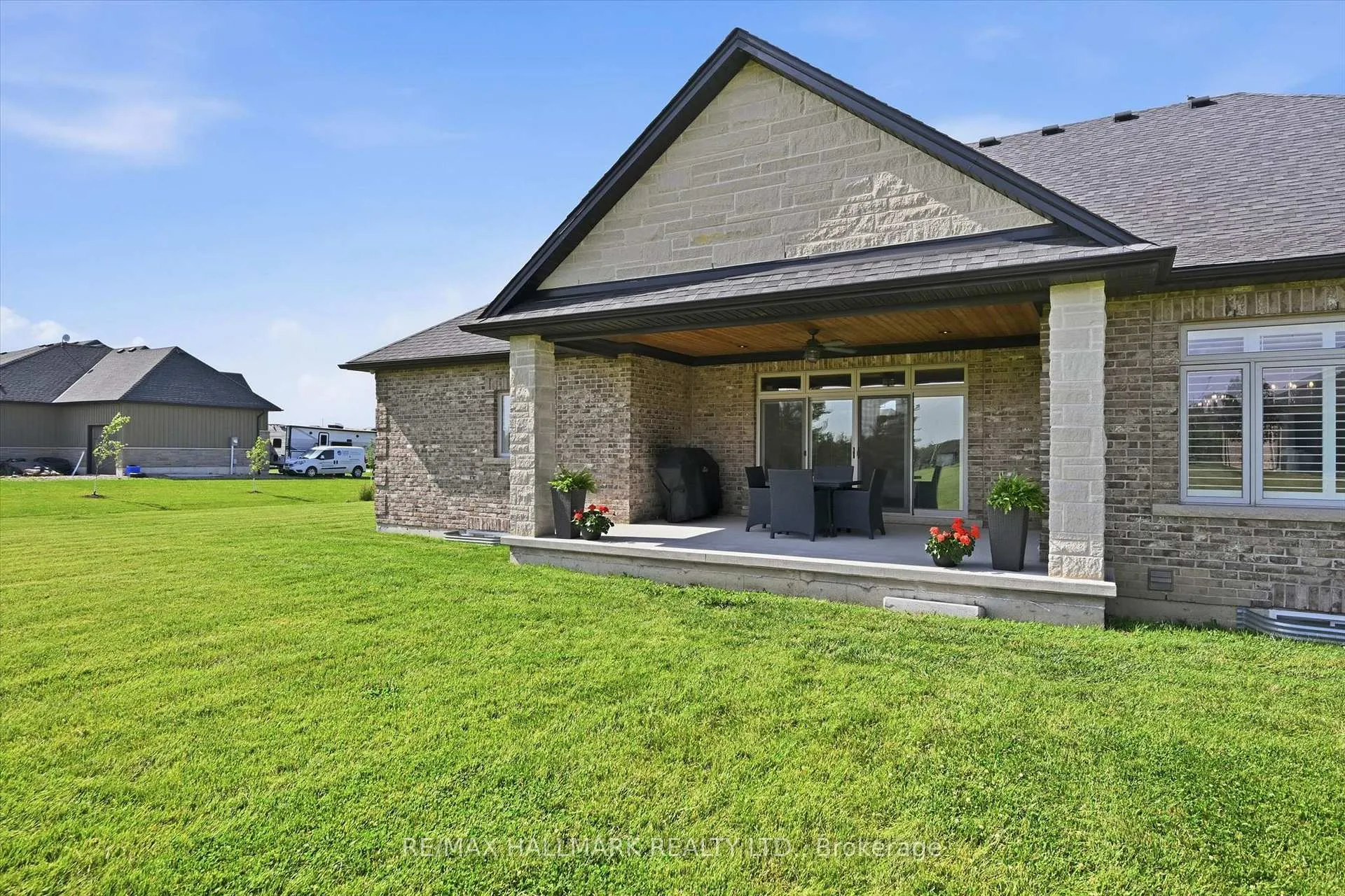 Photo 41 of 18 Kramer Court, Haldimand — HOMEH