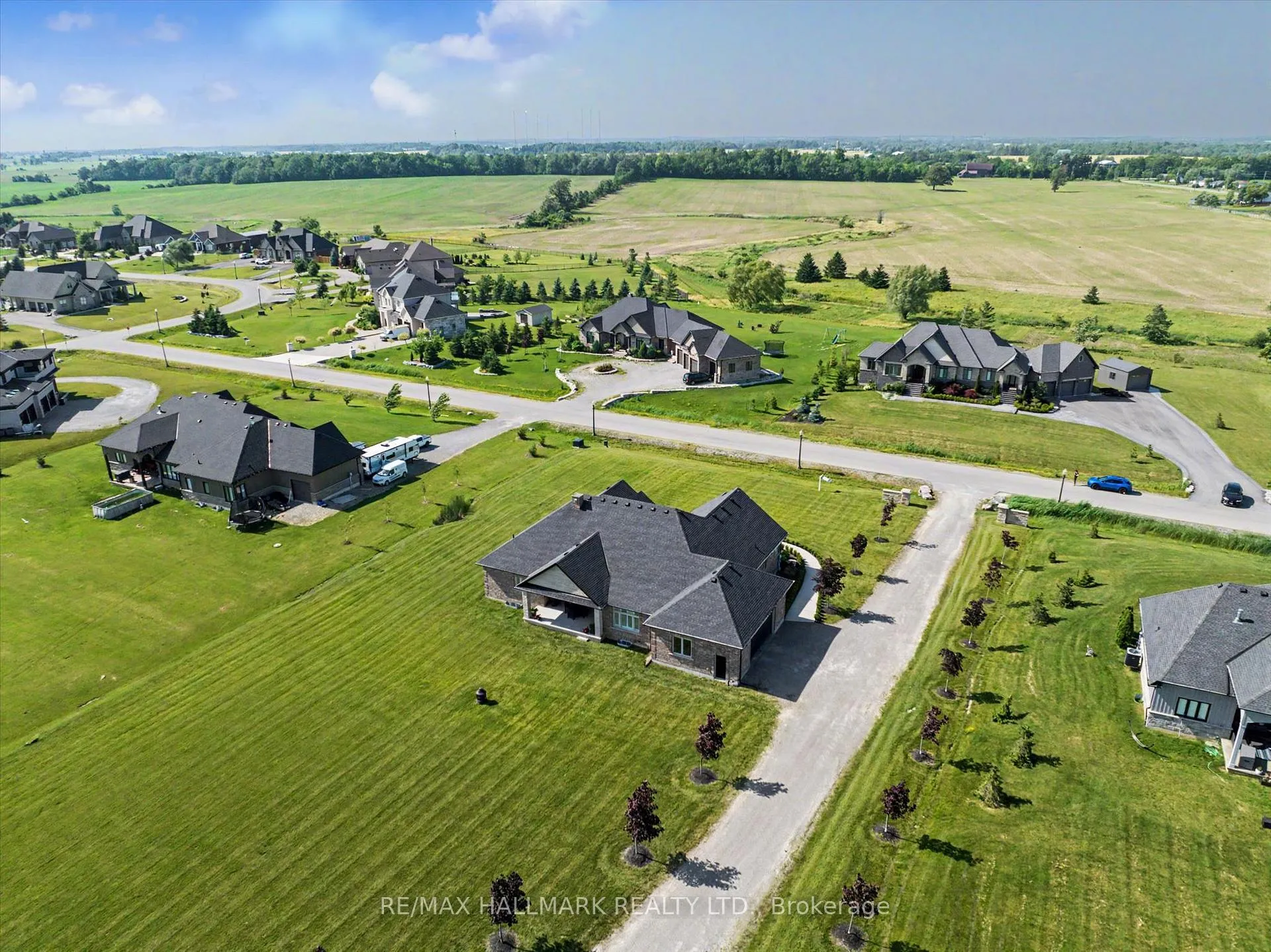 Photo 48 of 18 Kramer Court, Haldimand — HOMEH