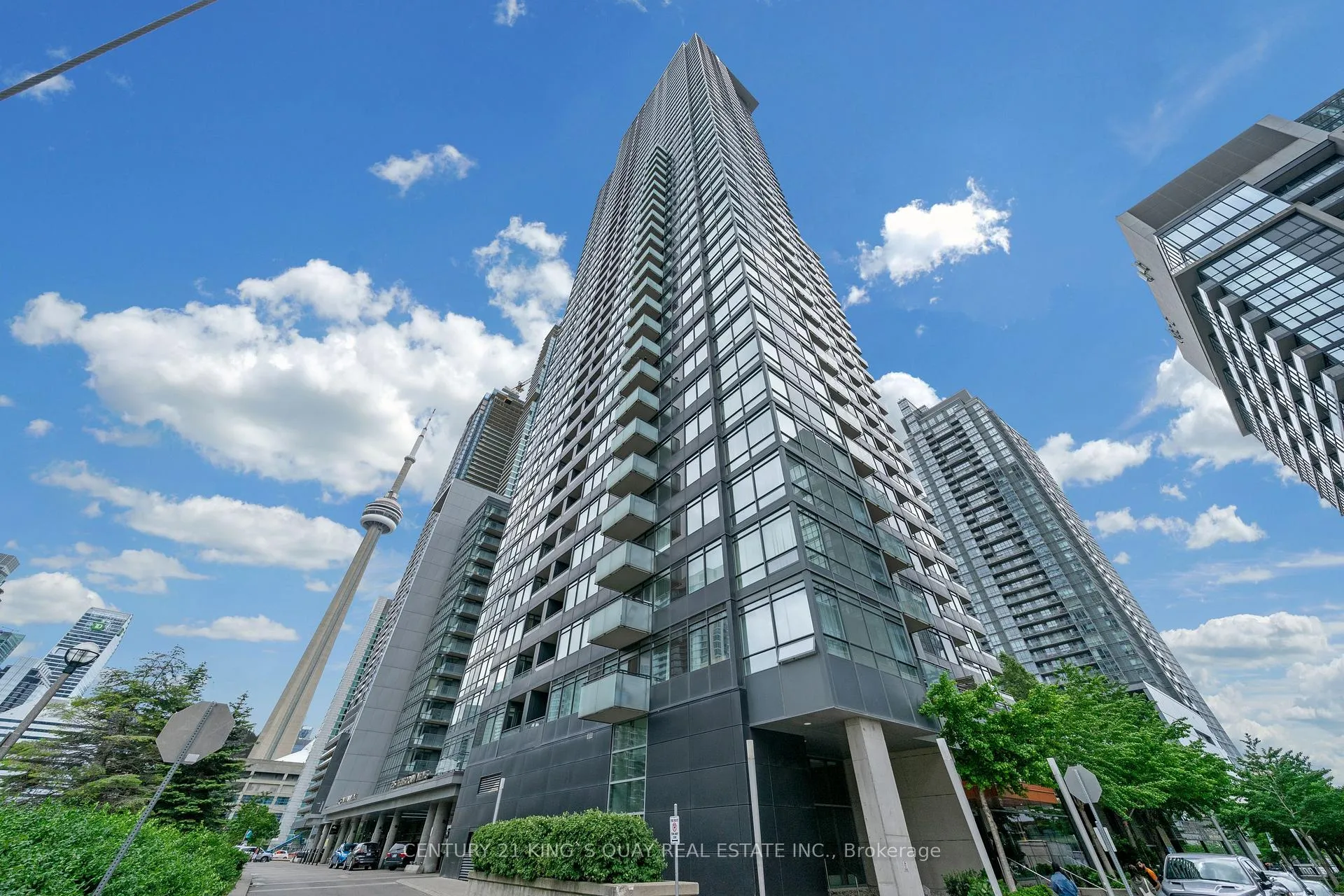 Photo 3 of Unit 3510, 25 Telegram Mews, Toronto, Waterfront Communities — HOMEH