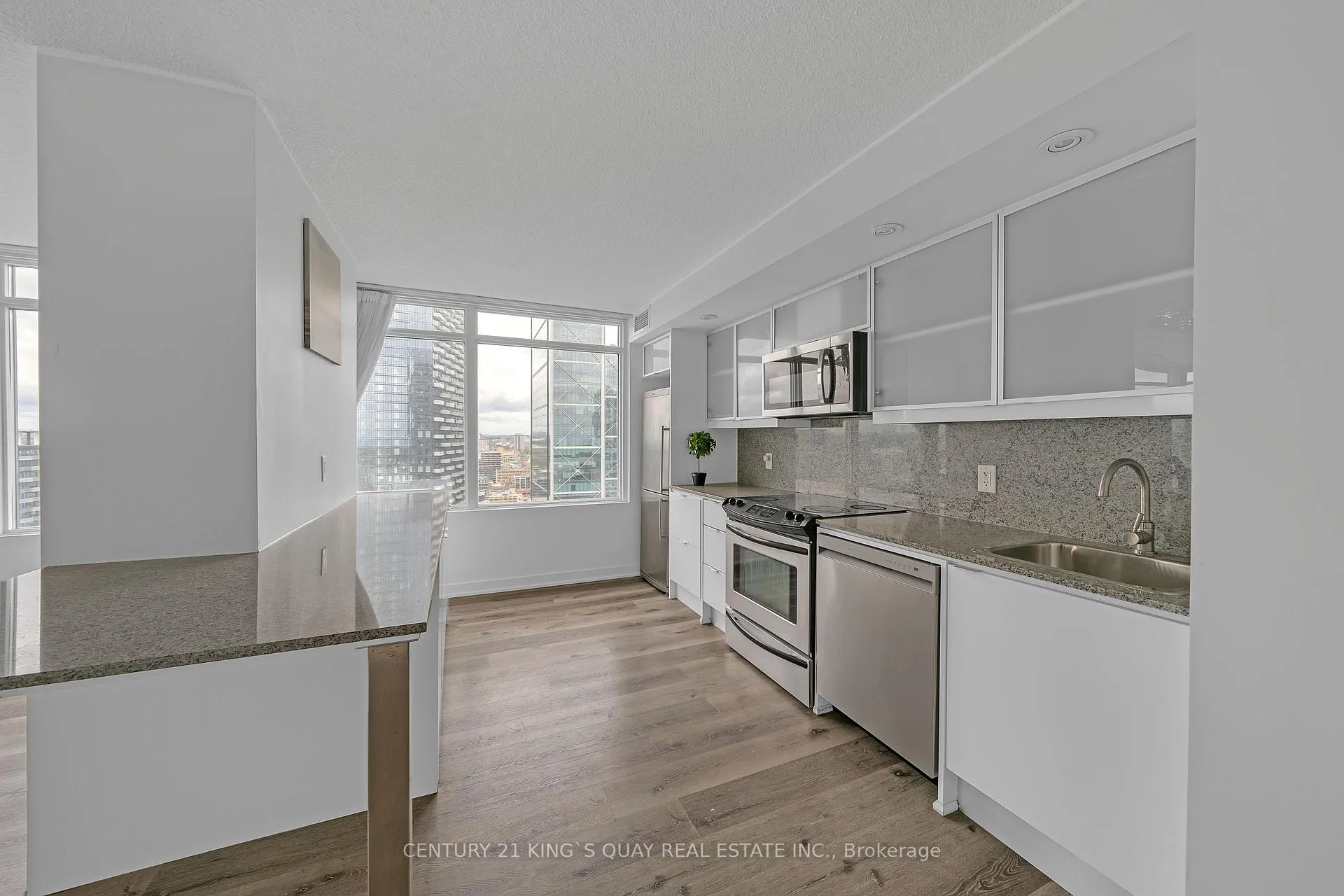 Photo 16 of Unit 3510, 25 Telegram Mews, Toronto, Waterfront Communities — HOMEH