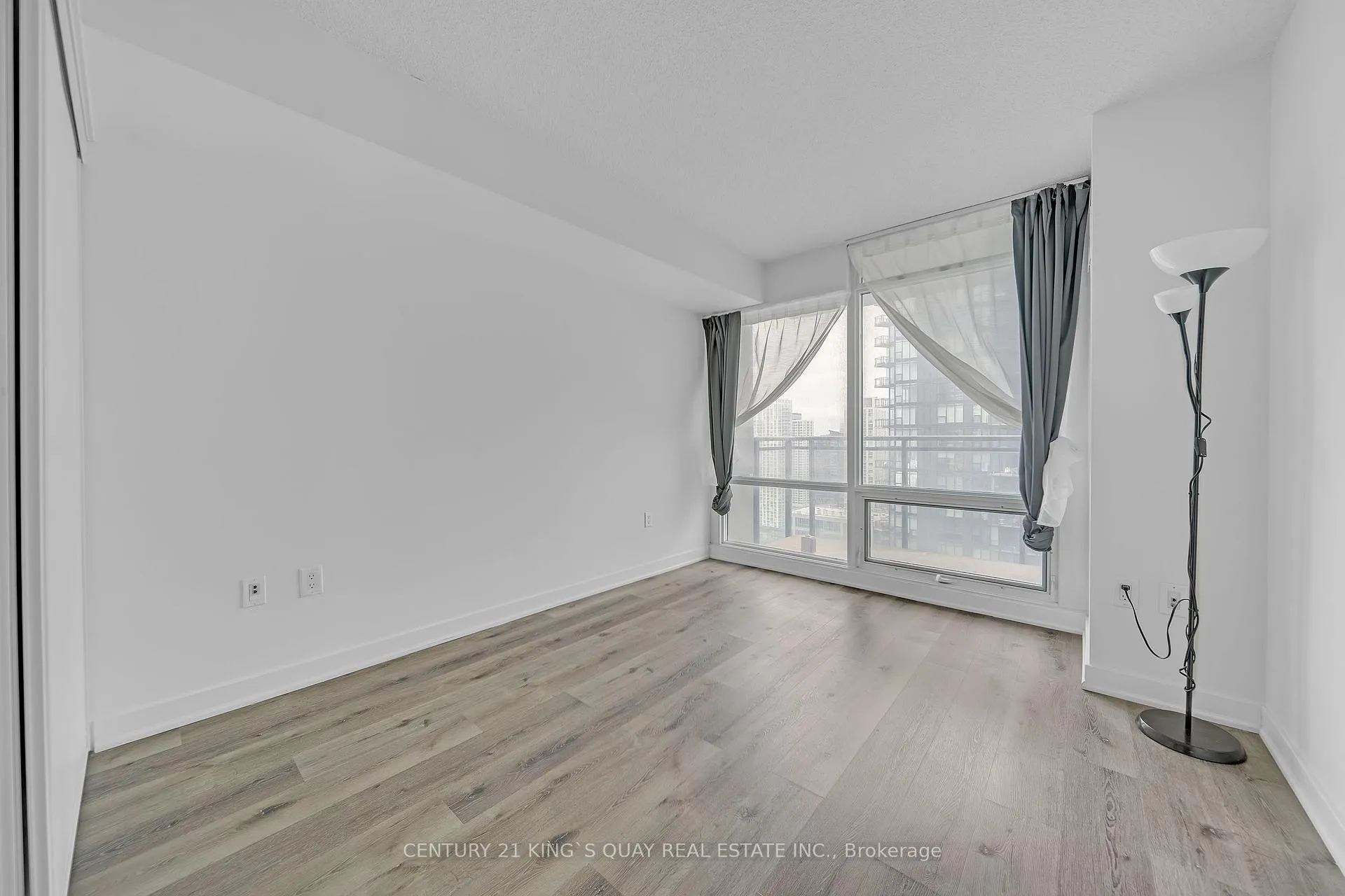 Photo 20 of Unit 3510, 25 Telegram Mews, Toronto, Waterfront Communities — HOMEH