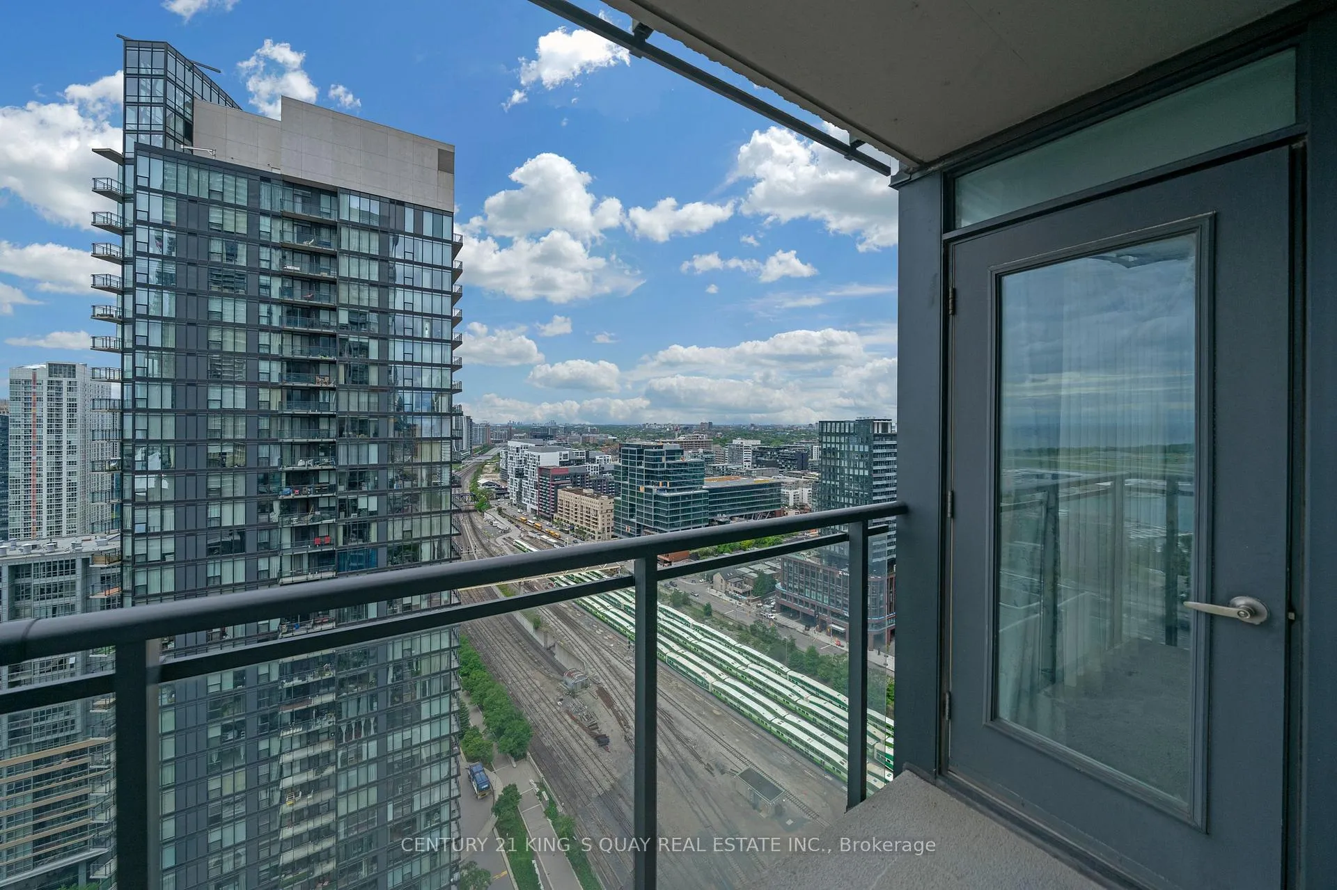 Photo 27 of Unit 3510, 25 Telegram Mews, Toronto, Waterfront Communities — HOMEH