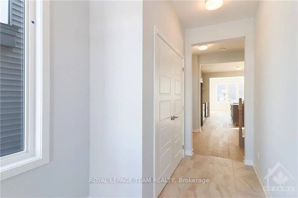 Photo 3 of 803 Crossgate Street, Ottawa, Barrhaven - Stonebridge — HOMEH