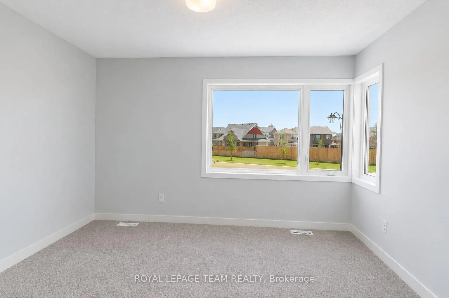 Photo 14 of 803 Crossgate Street, Ottawa, Barrhaven - Stonebridge — HOMEH